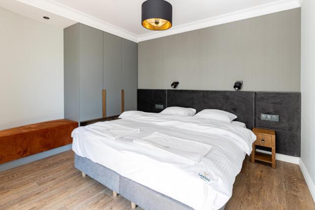 Leeloo Lejlighedshotel Człuchów Eksteriør billede